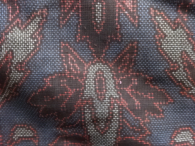 アンティーク　花更紗模様織り出し本場泥大島紬着物(5マルキ)